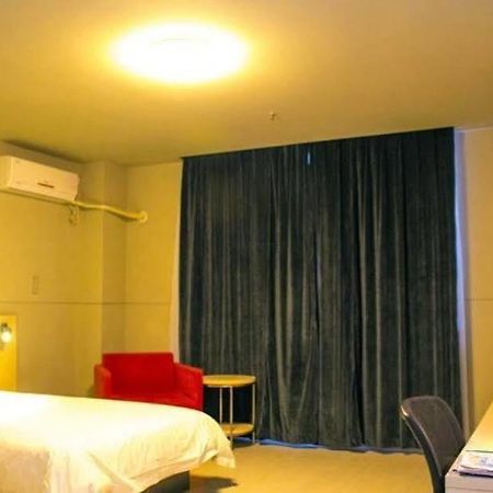Jinjiang Binzhou Huanghe 4Th Road Hotel ภายนอก รูปภาพ